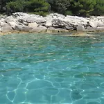 Vickovi Mit Gemeinschaftspool By Interhome بيت للعطل Rakalj