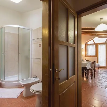 Vickovi Mit Gemeinschaftspool By Interhome * Rakalj